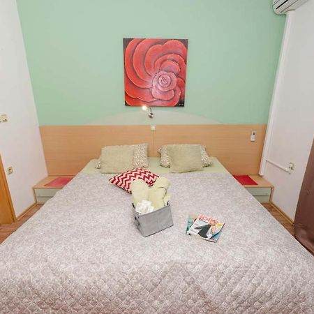Apartman Precca Supetarska Draga Zewnętrze zdjęcie